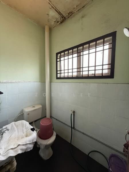 Rumah Teres 2-Tingkat untuk Dijual di Kulai (Johor) - Zoey Lee - Bathroom - PropertyGuru.com.my