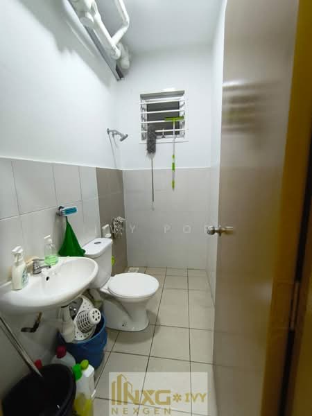 Pangsapuri untuk Dijual di Asteria - Ivy Por - Bathroom - PropertyGuru.com.my