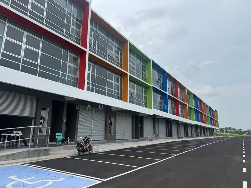 Kedai untuk Disewa di Bandar Dato Onn (Tebrau) - Sausa Lee - Exterior - PropertyGuru.com.my