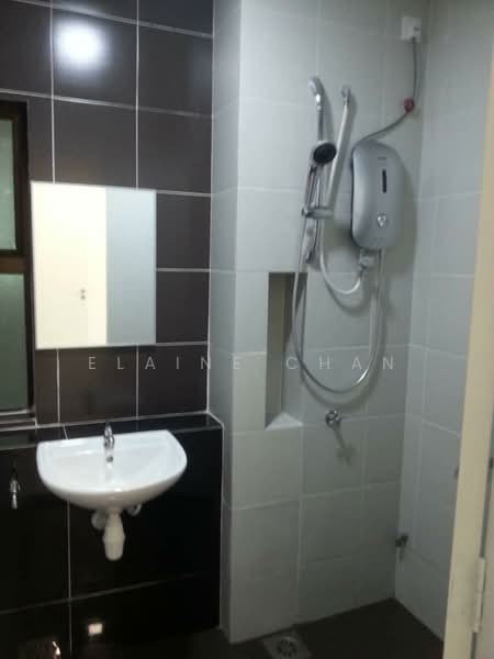 Apartment for Rent at Austin Regency (Pangsapuri Austin Perdana) - Elaine Chan - Bathroom - PropertyGuru.com.my