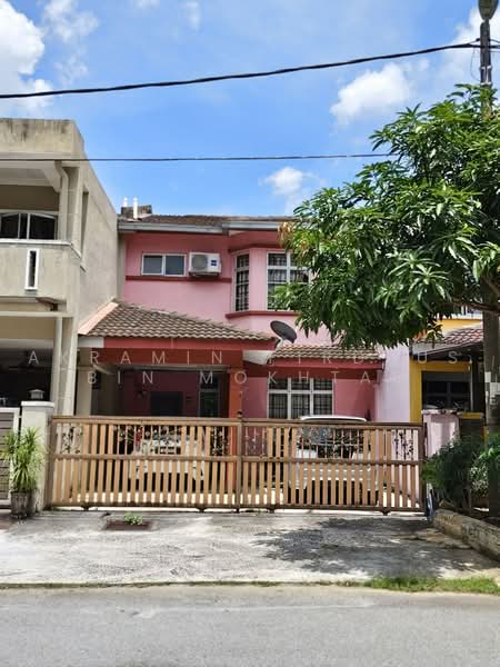 2-storey Terraced House for Sale in Taman Lestari Putra (Seri Kembangan) - Akramin Firdaus Bin Mokhtar - PropertyGuru.com.my