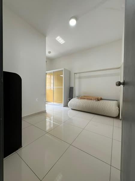 Rumah Teres 2-Tingkat untuk Dijual di Setia Tropika (Johor Bahru) - Kuu Chin - Bedroom - PropertyGuru.com.my