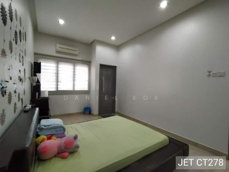 Rumah Berkembar untuk Dijual di Bandar Botanic (Klang) - Daniel Kok - Bedroom - PropertyGuru.com.my