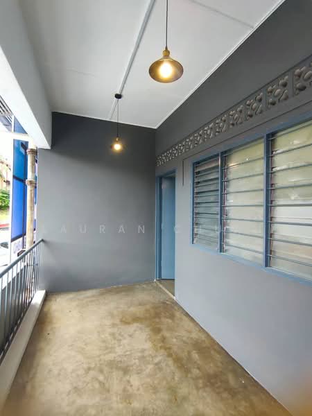 Flat for Rent at Seksyen 17 Petaling Jaya - Lauran Chuah - Balcony - PropertyGuru.com.my
