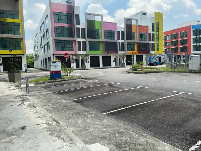 Shop / Office for Sale in Iskandar Puteri (Nusajaya) (Johor) - Nadzmi Azilan - Exterior - PropertyGuru.com.my