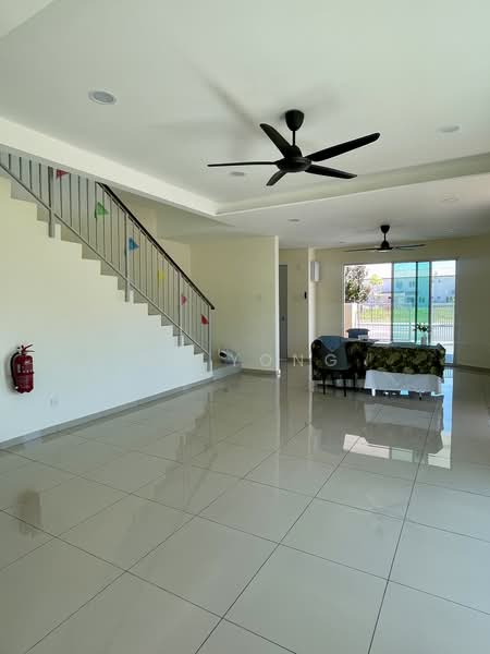Rumah Teres 2-Tingkat untuk Dijual di Semenyih (Selangor) - ch yong - Living Room - PropertyGuru.com.my