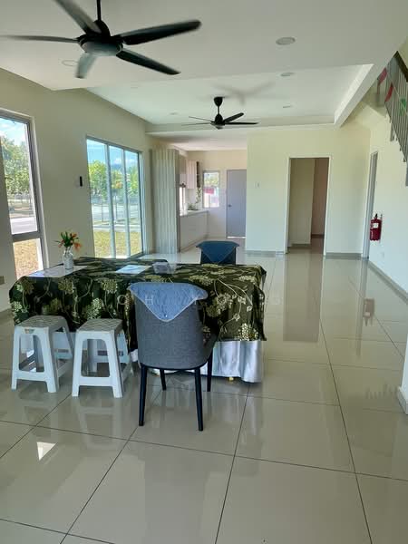 Rumah Teres 2-Tingkat untuk Dijual di Semenyih (Selangor) - ch yong - Living Room - PropertyGuru.com.my
