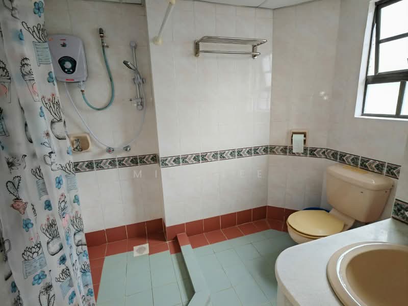 Pangsapuri untuk Dijual di Mawar Apartment - Minz Lee - Bathroom - PropertyGuru.com.my