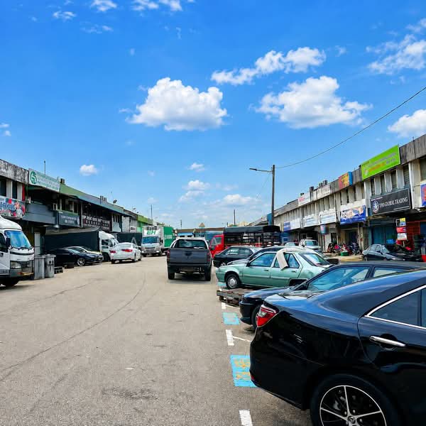Kedai untuk Dijual di Taman Ungku Tun Aminah (Skudai) - Sausa Lee - Exterior - PropertyGuru.com.my