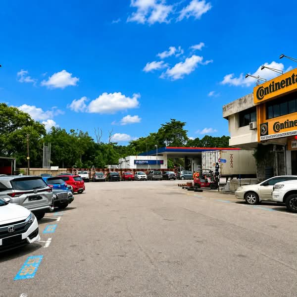 Kedai untuk Dijual di Taman Ungku Tun Aminah (Skudai) - Sausa Lee - Exterior - PropertyGuru.com.my
