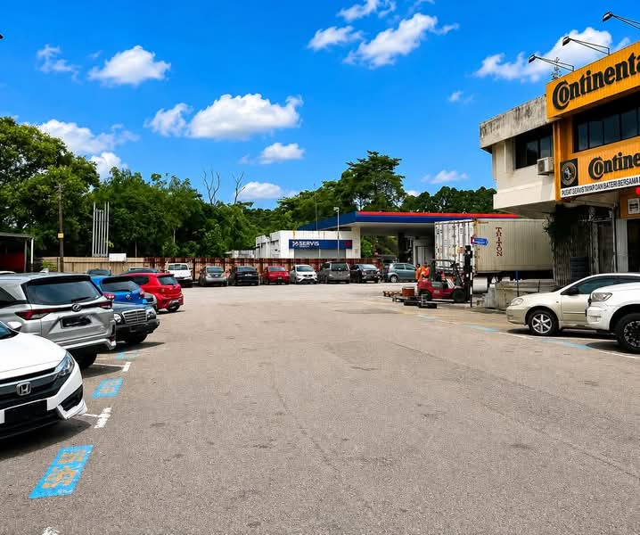 Kedai untuk Dijual di Taman Ungku Tun Aminah (Skudai) - Sausa Lee - Exterior - PropertyGuru.com.my