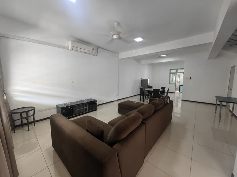 2-storey Terraced House for Rent in Taman Nusa Sentral (Iskandar Puteri (Nusajaya)) - Cassie Chin - Living Room - PropertyGuru.com.my