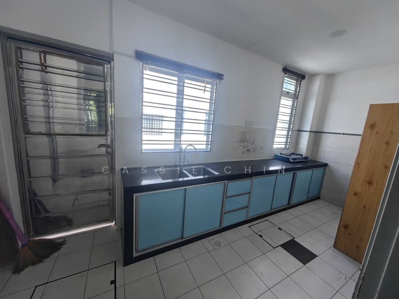 2-storey Terraced House for Rent in Taman Nusa Sentral (Iskandar Puteri (Nusajaya)) - Cassie Chin - Kitchen - PropertyGuru.com.my
