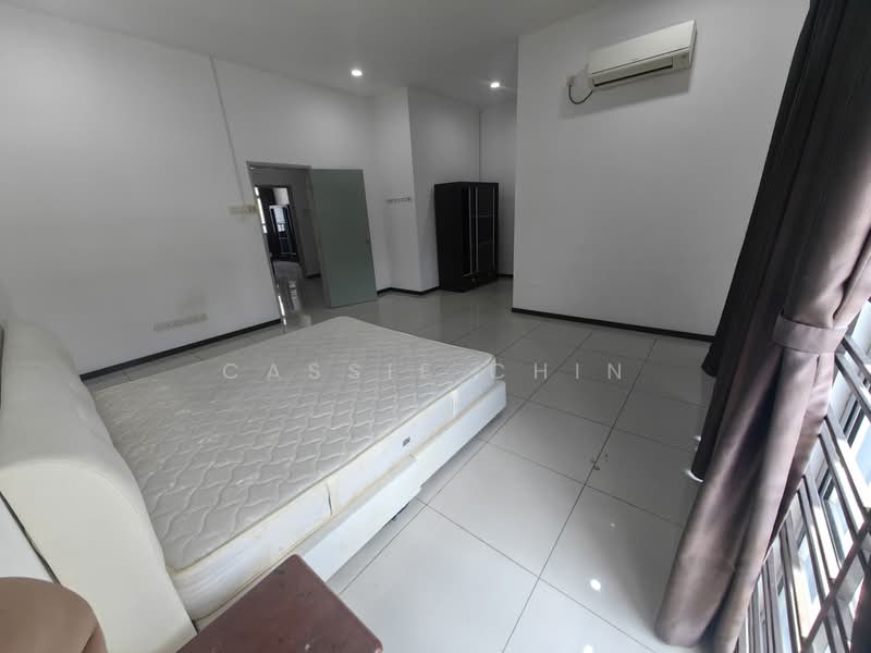 2-storey Terraced House for Rent in Taman Nusa Sentral (Iskandar Puteri (Nusajaya)) - Cassie Chin - Bedroom - PropertyGuru.com.my