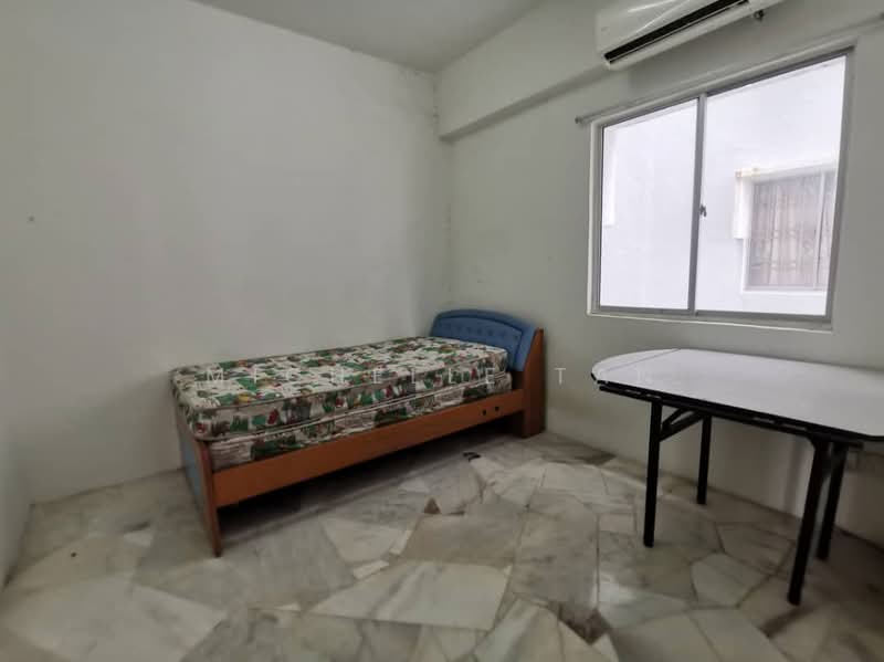 Kondominium untuk Dijual di Bukit Pandan Kondominium 2 - Michelle Tan - Bedroom - PropertyGuru.com.my