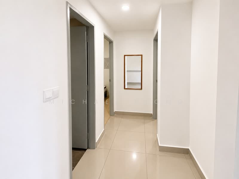 Kediaman Servis untuk Disewa di M Luna - Michael Siong - Corridor - PropertyGuru.com.my