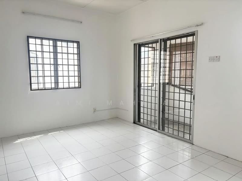 Rumah Teres 2-Tingkat untuk Disewa di Seksyen 3 Bandar Baru Bangi (Bandar Baru Bangi) - Aimi Mahirah - Interior - PropertyGuru.com.my