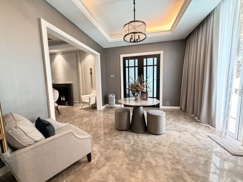 Rumah Berkembar untuk Dijual di Seksyen U1 (Glenmarie) - Kenny Chua - Living Room - PropertyGuru.com.my