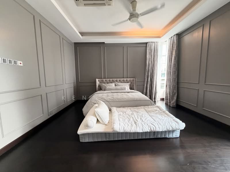 Rumah Berkembar untuk Dijual di Seksyen U1 (Glenmarie) - Kenny Chua - Bedroom - PropertyGuru.com.my