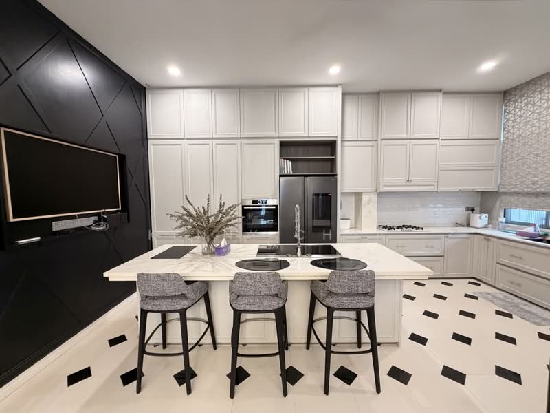 Rumah Berkembar untuk Dijual di Seksyen U1 (Glenmarie) - Kenny Chua - Kitchen - PropertyGuru.com.my