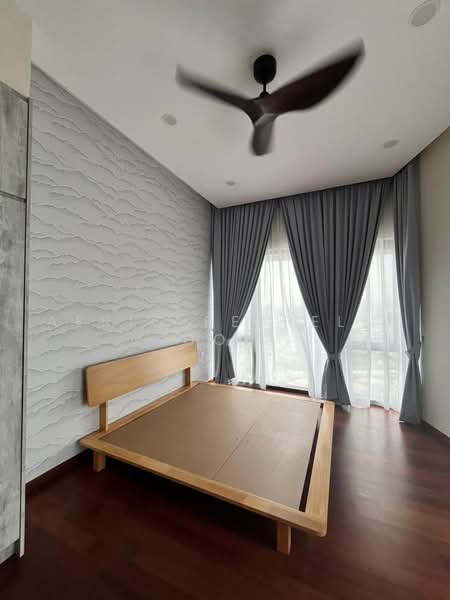 Service Residence for Sale at Sapphire Paradigm - Aeric Petrelli Goh - Bedroom - PropertyGuru.com.my