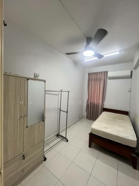 Kondominium untuk Disewa di Cyberia Smart Homes - Halim Mazlan - Bedroom - PropertyGuru.com.my