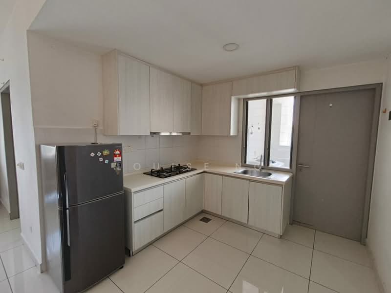 Kediaman Servis untuk Dijual di Residences @ 1 Tebrau - Louise Ng - Kitchen - PropertyGuru.com.my
