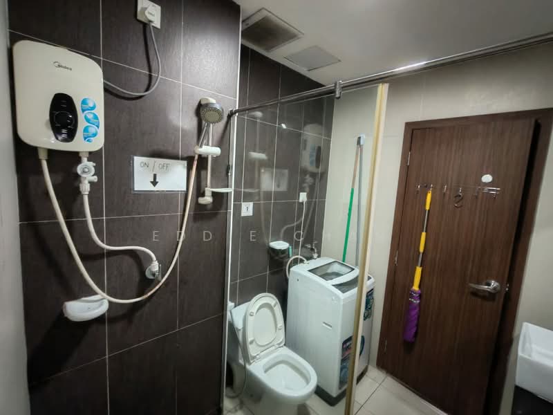 Service Residence for Sale at D'Secret Garden (Pangsapuri Kempas Indah) - Eddie Chan - PropertyGuru.com.my