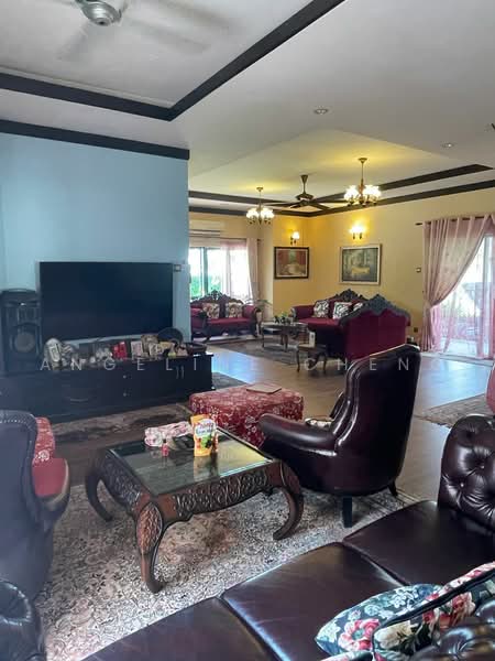 Bungalow House untuk Dijual di Bukit Rimau (Shah Alam) - Angeline Cheng - Living Room - PropertyGuru.com.my