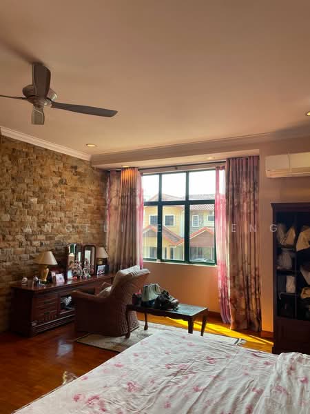 Bungalow House untuk Dijual di Bukit Rimau (Shah Alam) - Angeline Cheng - Bedroom - PropertyGuru.com.my