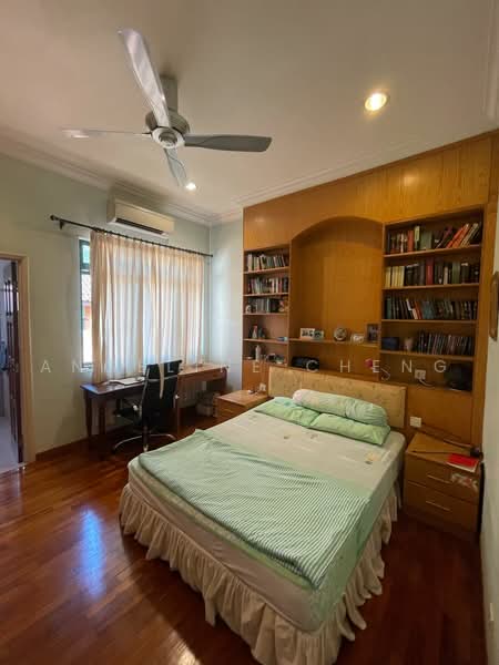 Bungalow House untuk Dijual di Bukit Rimau (Shah Alam) - Angeline Cheng - Bedroom - PropertyGuru.com.my