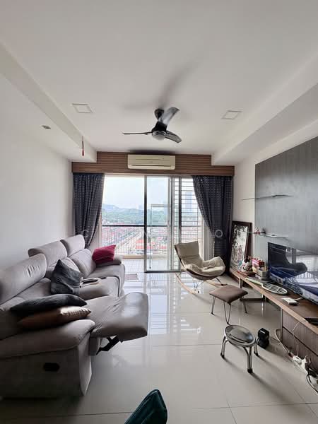 Kondominium untuk Dijual di Vistaria Residensi - Elcoln Leong - Living Room - PropertyGuru.com.my
