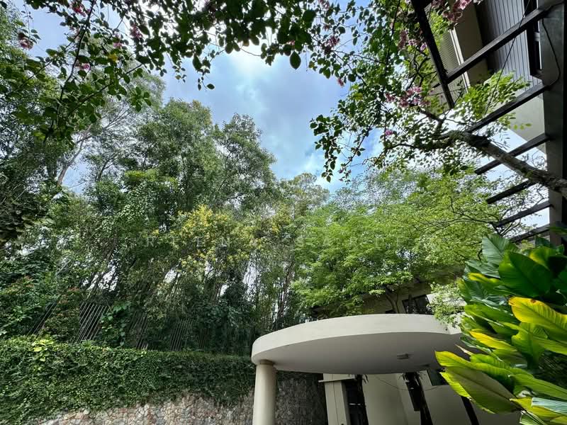 Bungalow House untuk Dijual di Seksyen 7 (Shah Alam) - Reena Sarif - Exterior - PropertyGuru.com.my