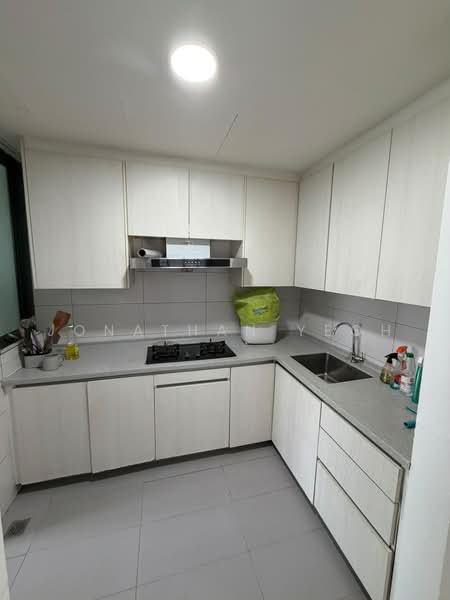Condominium for Rent at Infiniti 3 Residences - Jonathan Yeoh - Kitchen - PropertyGuru.com.my