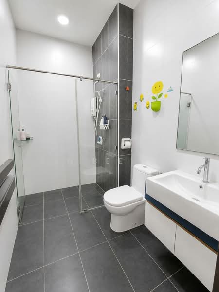 2-storey Terraced House for Sale in Taman Mount Austin (Tebrau) - Tan Bee Bee - Bathroom - PropertyGuru.com.my