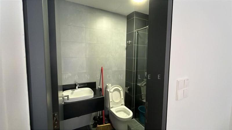 Kediaman Servis untuk Disewa di Sunway Velocity TWO - Hanson Lee - Bathroom - PropertyGuru.com.my