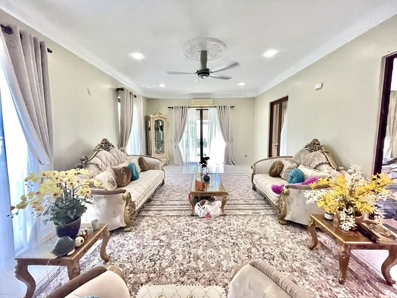 Bungalow House for Sale in Bukit Jelutong (Shah Alam) - Reena Sarif - Living Room - PropertyGuru.com.my