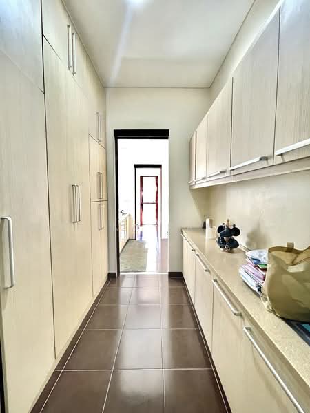 Bungalow House for Sale in Bukit Jelutong (Shah Alam) - Reena Sarif - Corridor - PropertyGuru.com.my