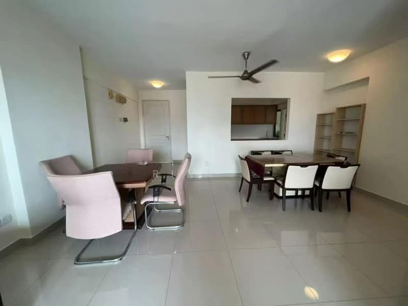 Kediaman Servis untuk Dijual di D'Alamanda - Rina . - Dining Room - PropertyGuru.com.my