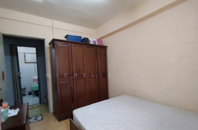 Flat for Sale at Segar Ria - Michelle Tan - Bedroom - PropertyGuru.com.my