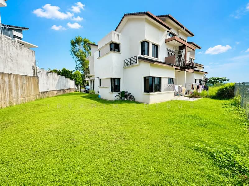 Rumah Berkembar untuk Dijual di Serendah (Selangor) - Ibrahim Iderus - Exterior - PropertyGuru.com.my