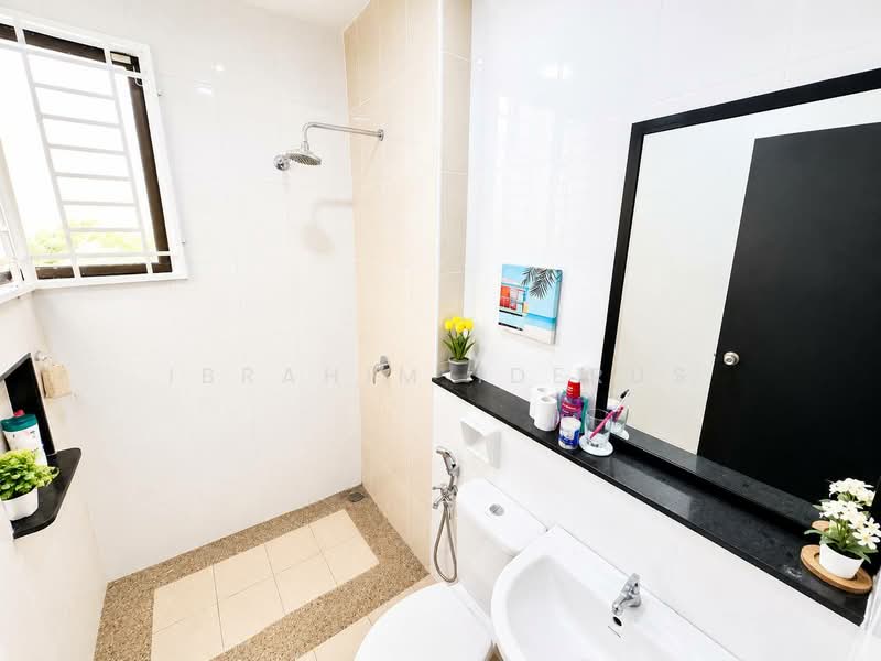 Rumah Berkembar untuk Dijual di Serendah (Selangor) - Ibrahim Iderus - Bathroom - PropertyGuru.com.my