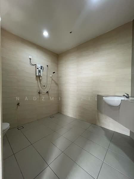 2-storey Terraced House for Sale in Taman Damansara Aliff (Tampoi) - Nadzmi Azilan - Bathroom - PropertyGuru.com.my