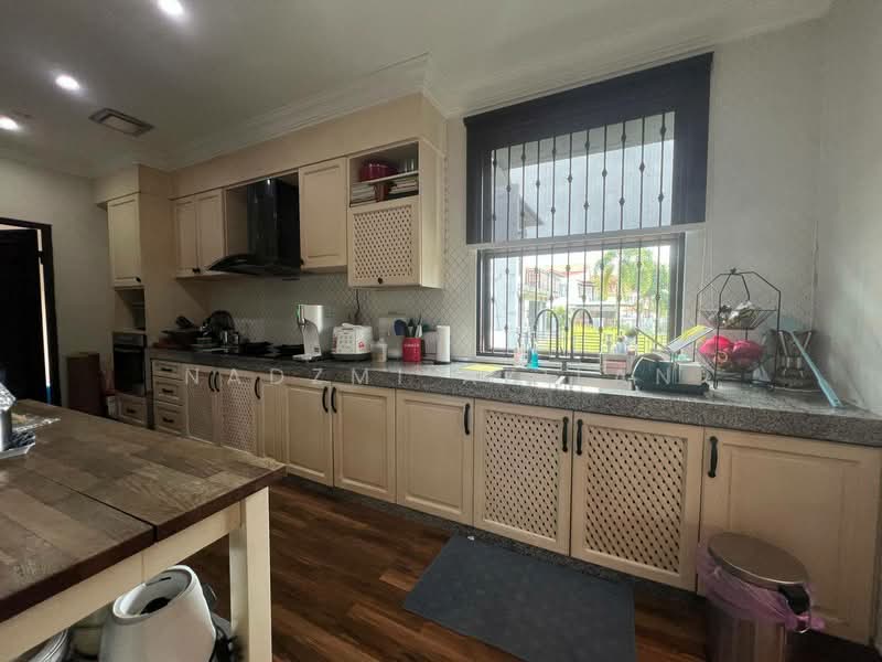 2-storey Terraced House for Sale in Taman Damansara Aliff (Tampoi) - Nadzmi Azilan - Kitchen - PropertyGuru.com.my