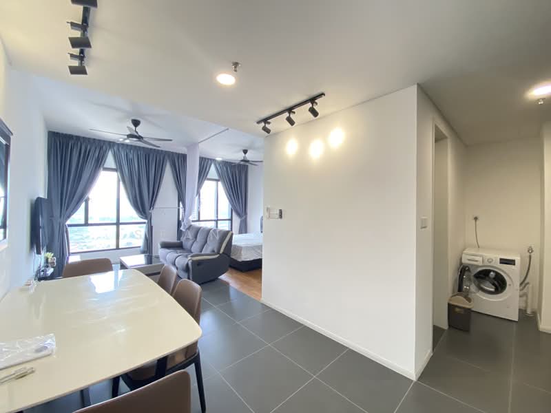 Service Residence for Sale at Ativo Suites @ Damansara Avenue - Sean Cheong - Living Room - PropertyGuru.com.my