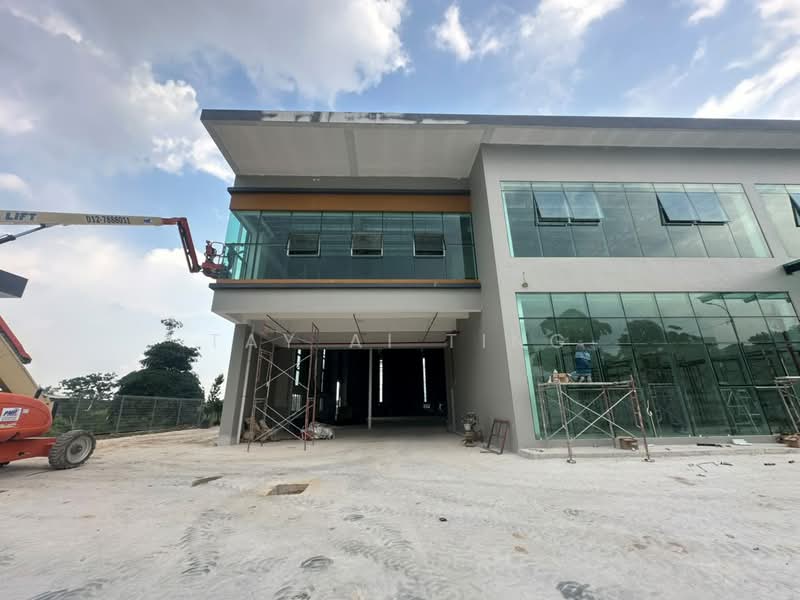 Kilang untuk Dijual di Taman Desa Cemerlang (Ulu Tiram) - Tay Ai Ting - Exterior - PropertyGuru.com.my