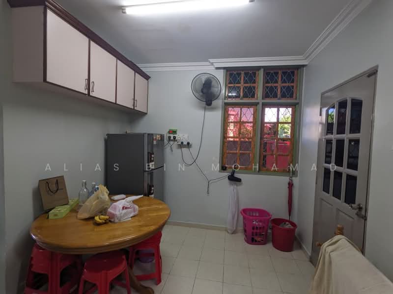 1-storey Terraced House for Sale in Taman Semarak (Kuala Nerus) - Alias Bin Mohamad - Kitchen - PropertyGuru.com.my