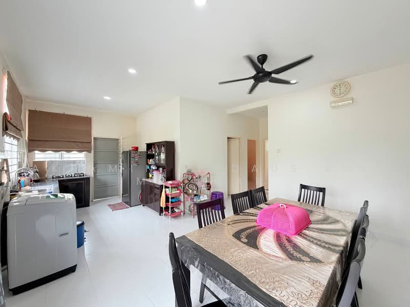 Apartment for Sale at Idaman Abadi - Akramin Firdaus Bin Mokhtar - PropertyGuru.com.my