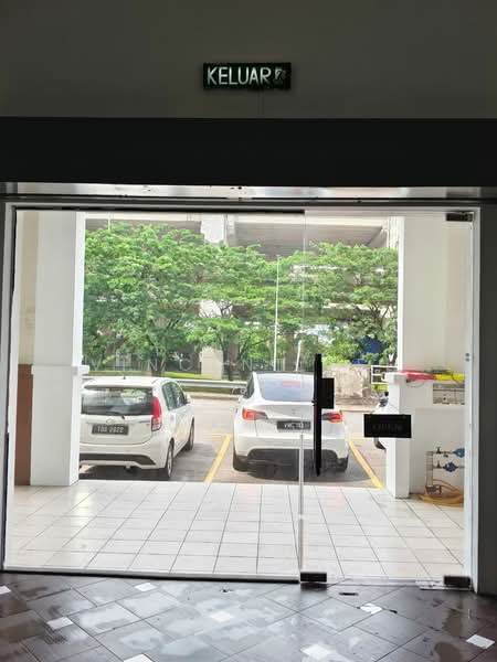 Kedai untuk Disewa di Alam Damai (Cheras) - Vincent Tee - Entrance - PropertyGuru.com.my