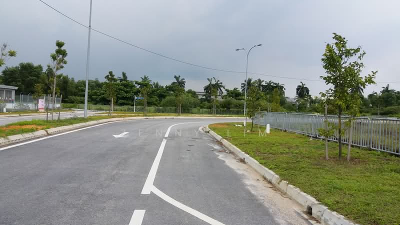 Tanah Perindustrian untuk Dijual di Sungai Kapar Indah Industrial Park (Kapar) - Zenny Lim - Exterior - PropertyGuru.com.my